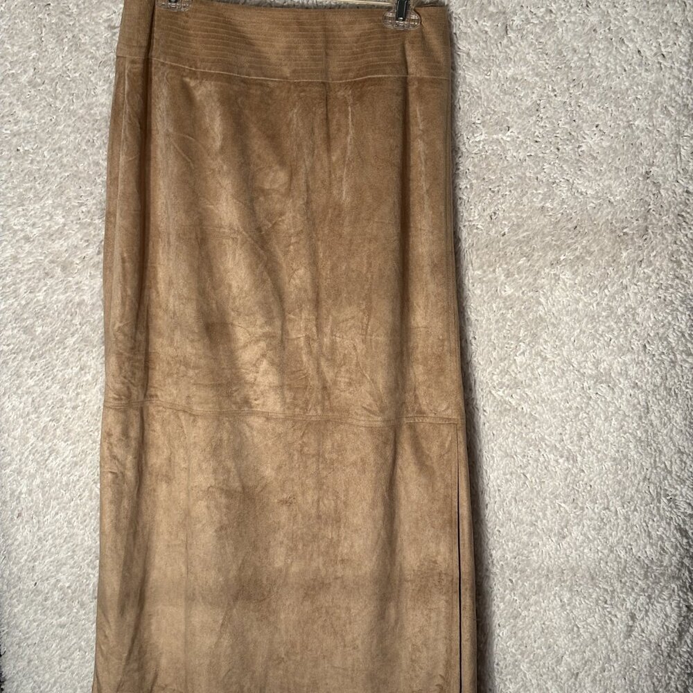 WOMEN’S TAN SUEDE LONG SKIRT GREAT CONDITION SIZE 18 BRAND NOTORIOUS $13